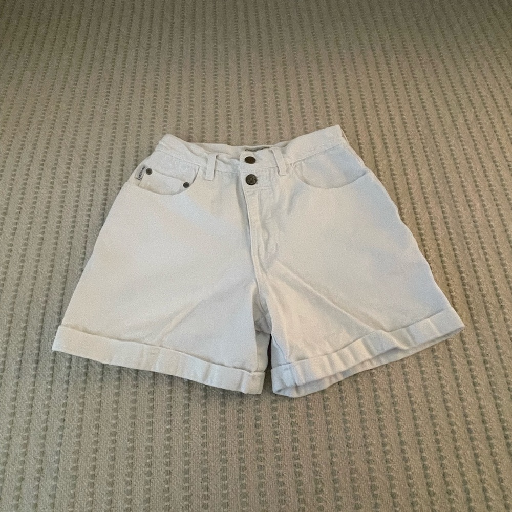 Vintage Arizona Jean Company White Cuffed High-Rise Denim Shorts - Size: 5